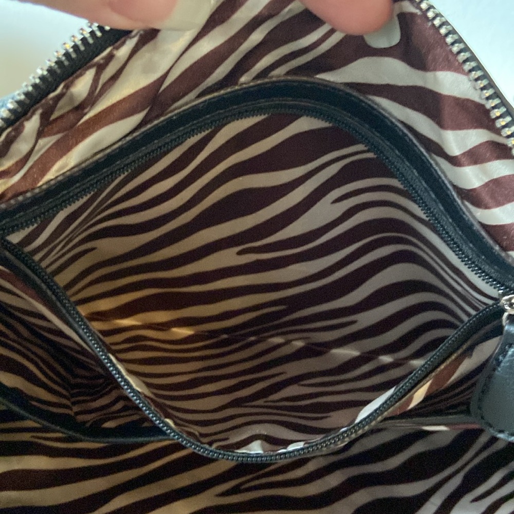 LAST CHANCE Dana Bachman Black Shoulder Bag- Preloved - Picture 14 of 16